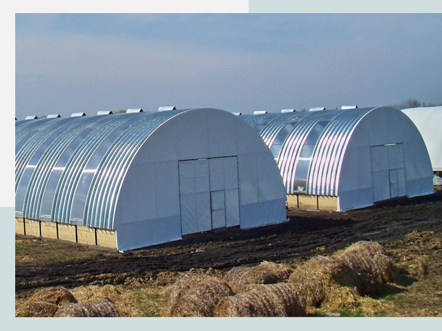 Сельскохозяйственные здания в Видном