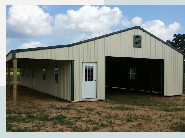 Строительство конюшен в Видном